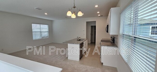 Photo - 3151 Voyager Ave