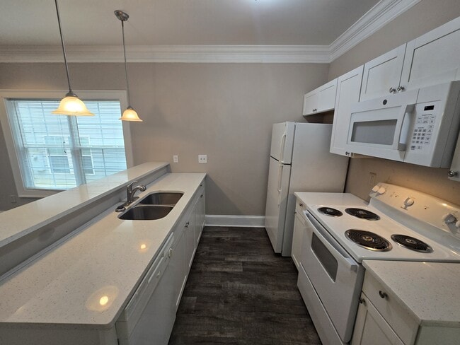 105 E Paces Dr Unit 1