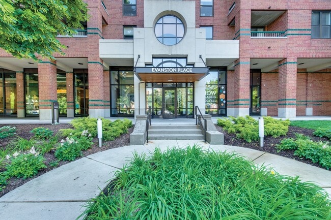 Photo - Evanston Place