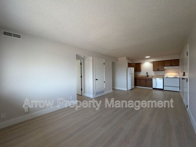 Photo - 539 N 24th St Unit 16