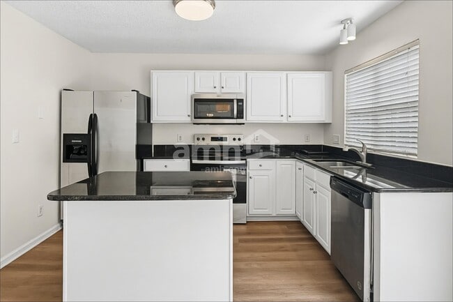 Photo - 4027 Windstream Ct