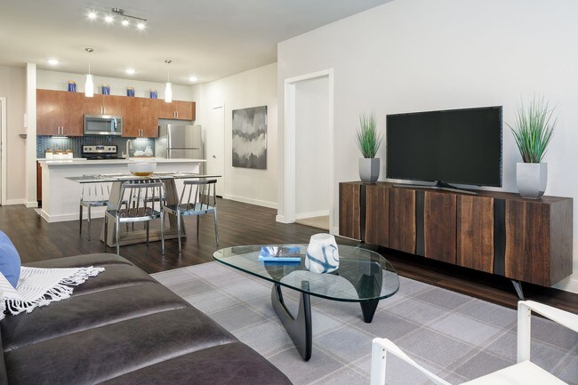 Upton at Longhorn Quarry apartments — community photo