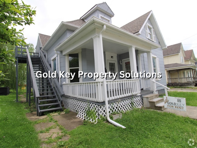 Building Photo - 907 W Main St Unit 907 W Main St Apt #3