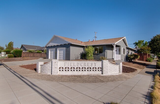Photo - 956 W Hacienda Ave