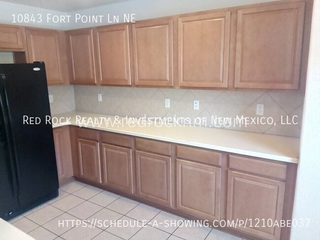 Photo - 10843 Fort Point Ln NE