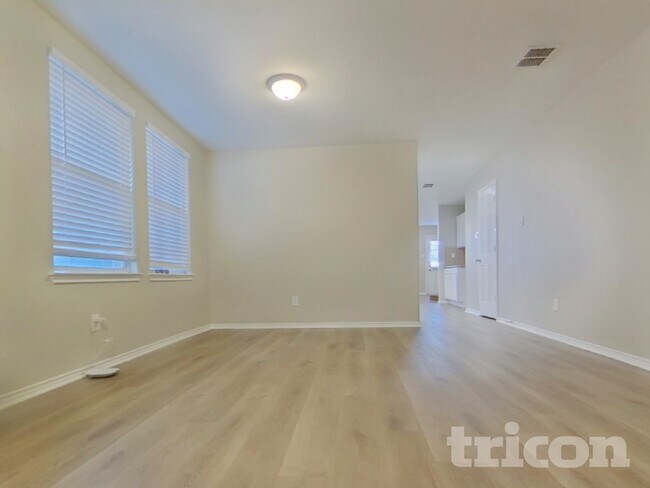 Photo - 7633 Sienna Ridge Ln