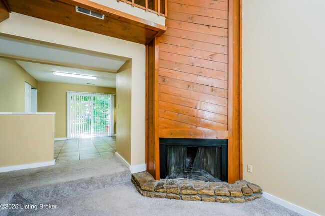 Photo - 2808 Six Mile Ln