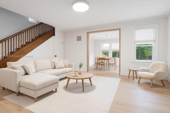 Photo - 177 NE 44th St