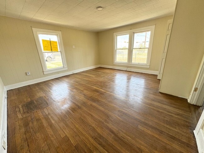 Photo - 417 N Jefferson St