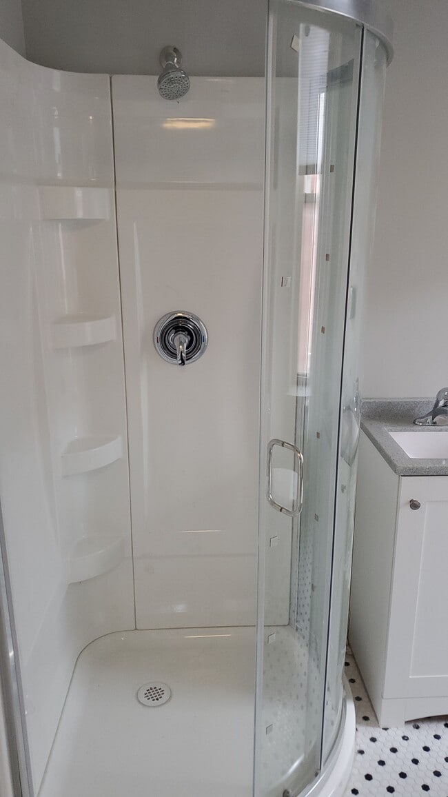 Photo - 432 N Milwaukee Ave Unit D