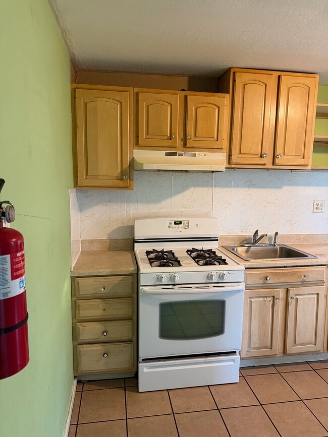 Photo - 15 E Adams Ave Unit 2nd Fl