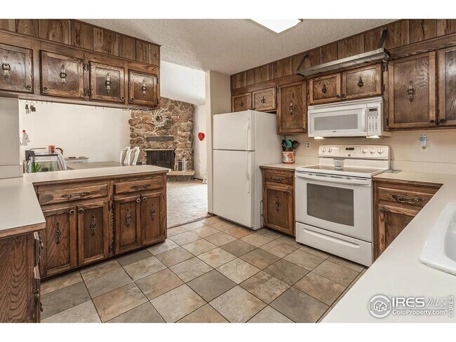 Photo - 701 43rd Ave