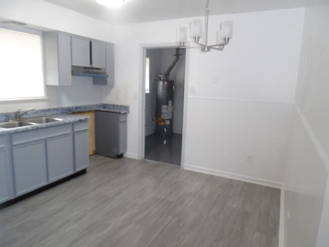 512-514 ORIOLE ST