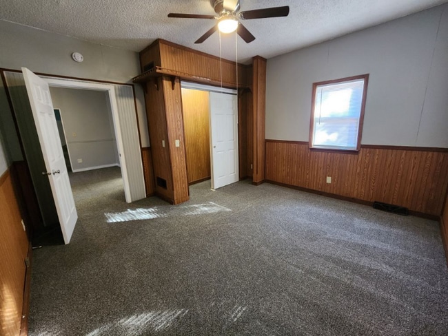 Photo - 1510 W 6th St