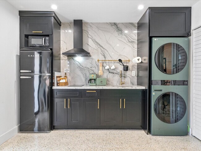 Photo - 258 NW 57th St Unit ID1258751P