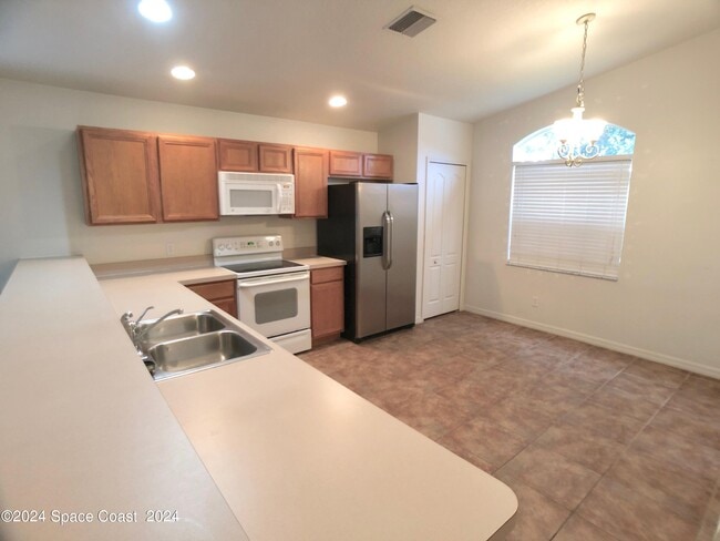 Photo - 849 Macon Dr