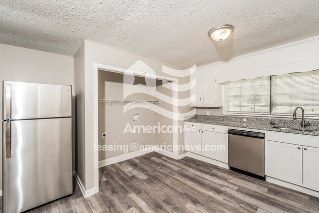 Photo - 1240 4th Pl