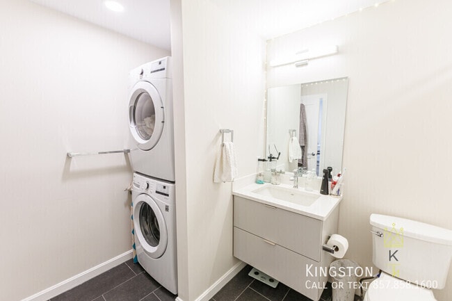 Photo - 450 Washington St Unit 305A
