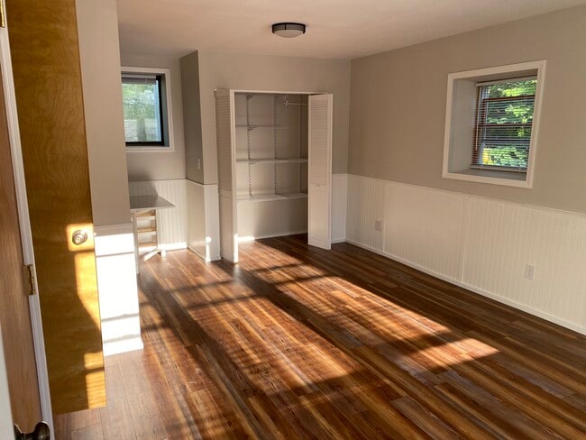 Building Photo - 603 Madison Pl Unit Apartment 1