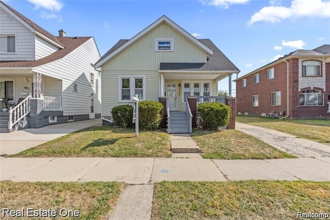 Building Photo - 5444 Kenilworth St