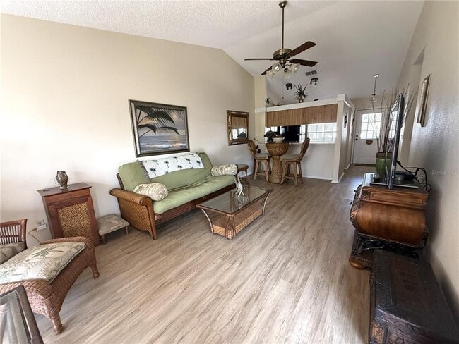 Photo - 232 Nautilus Way