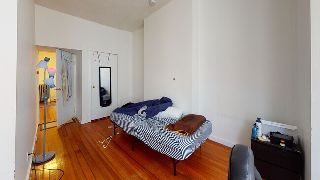 Photo - 11 Forbes St