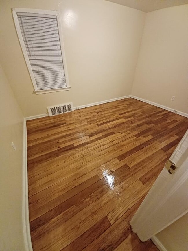 Photo - 11651 Hubbell St