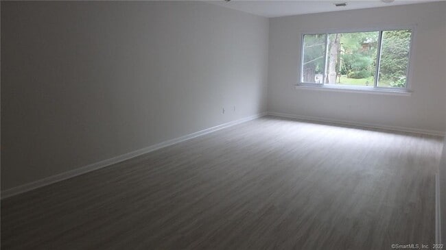 Photo - 20 Southport Woods Drive Unit 20