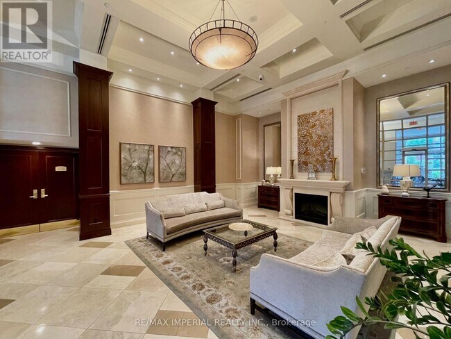 Photo - 38 William Carson Crescent Unité 223