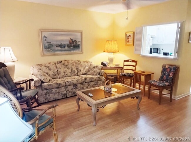 Photo - 39 Harwood B