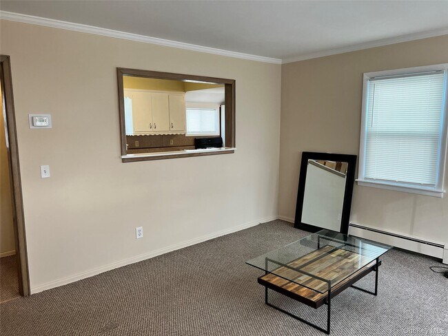 Photo - 223 Clay Pitts Rd