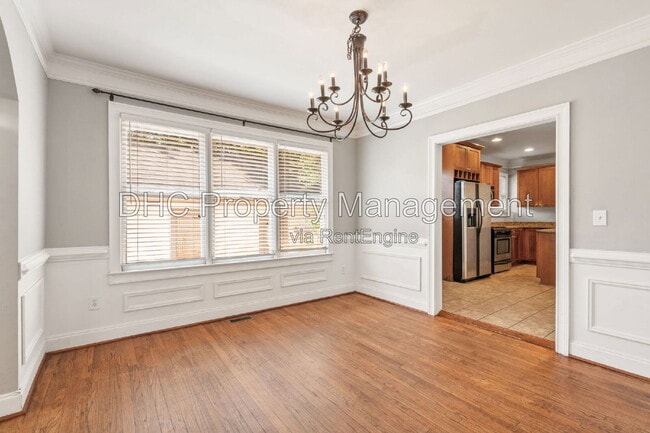 Photo - 14 Whitefoord Ave NE