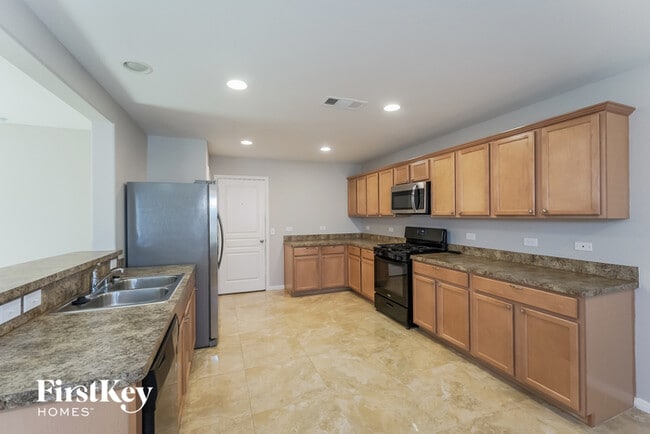 Photo - 6435 Dayridge Ln