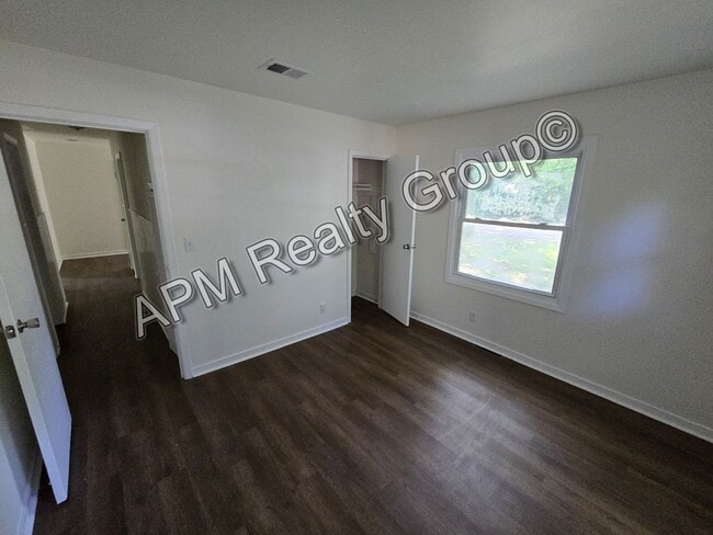 Photo - Cute 3 Bedroom 1.5 Bath