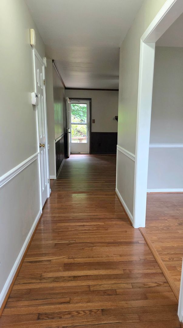 Photo - Cute Ranch in Yorktown Ready For New Tenants!