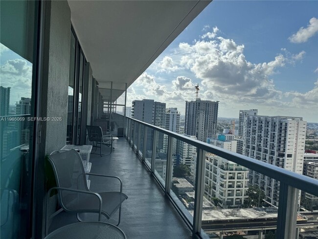 Photo - 1111 SW 1st Ave Unidad 2622-N