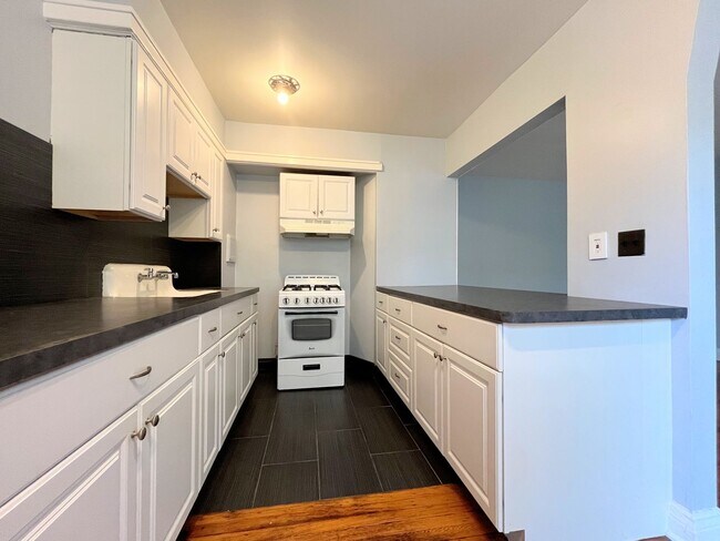 Photo - 234 Crescent Ave Unit 5