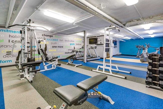 Photo - 1420 W Abingdon Dr Unidad FL1-ID1035598P