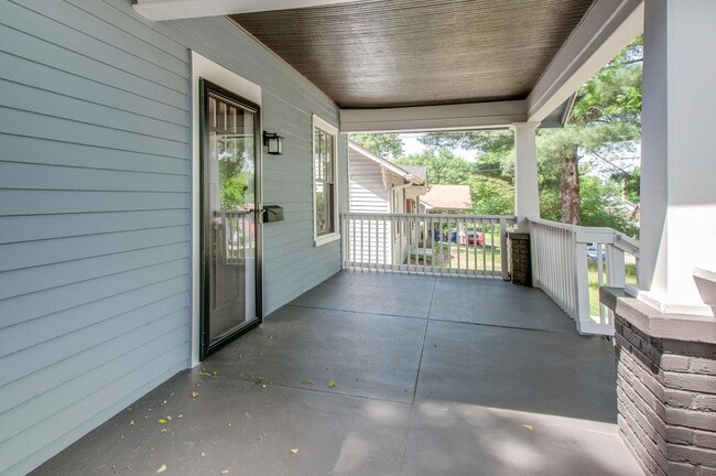 Photo - 1306 Douglas Ave