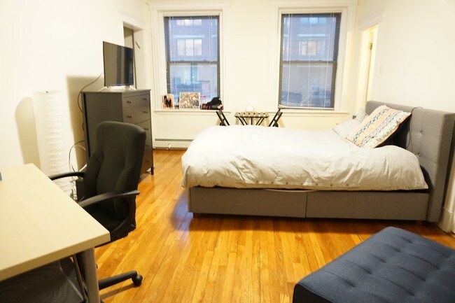 Photo - 86 Brainerd Rd Unidad 14