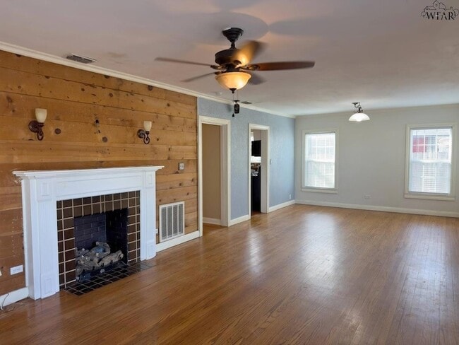 Photo - 1817 Ardath Ave