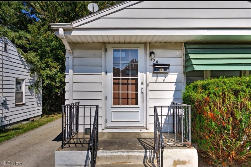 Photo - 724 Laclede Dr