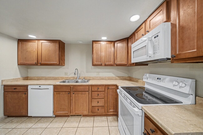 Photo - 1018 Davidson Dr