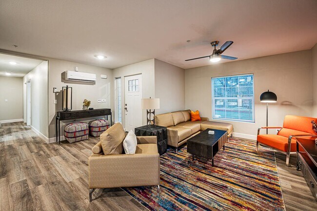 Photo - Kramer's House Downtown