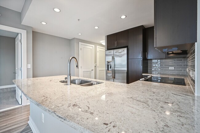 Photo - Gallery Bethesda I