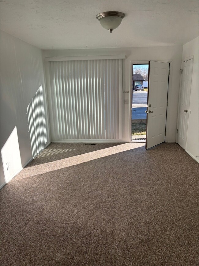 Photo - 1732 Melville Cir Unidad 1