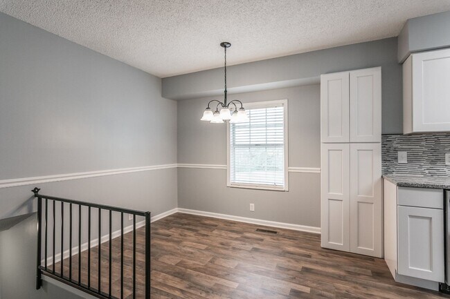 Photo - Improved Rent - 3 Bedroom, 3 Bath Home, over 1/2 Acre Lot in Hermitage