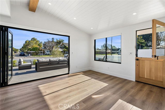 Photo - 251 Costa Mesa St