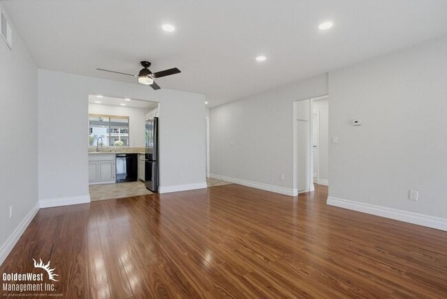 Photo - Inviting Upstairs 2Bdm and 2Ba Condo in San Marcos! Unidad 1866