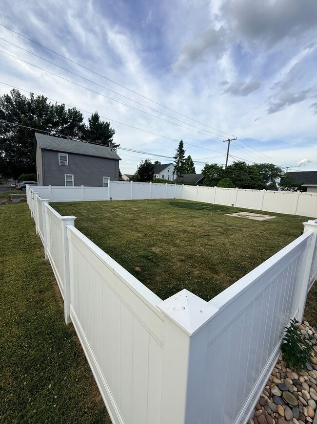 Photo - 1530 Cottage Ave